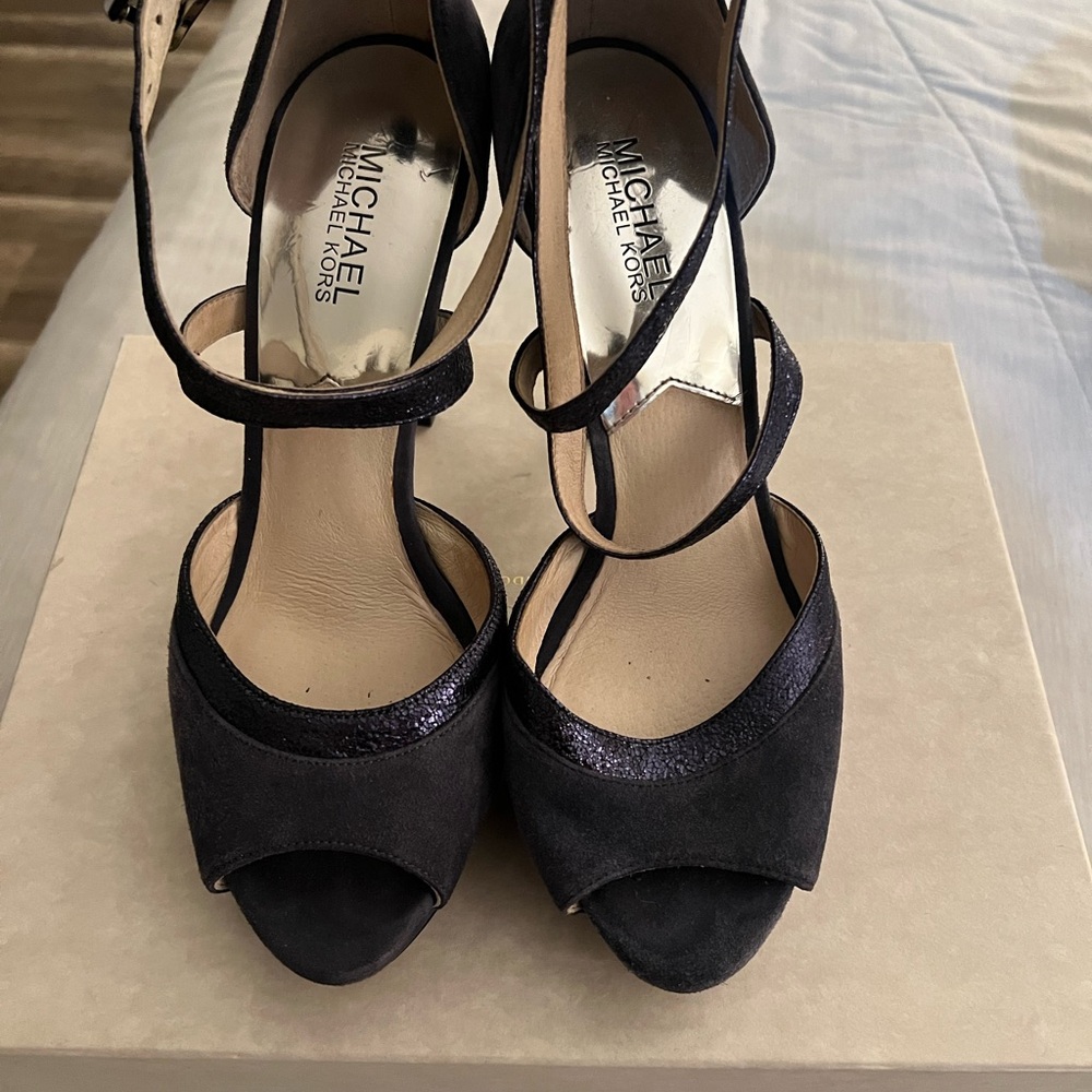 Michael Kors navy blue Strappy Heels